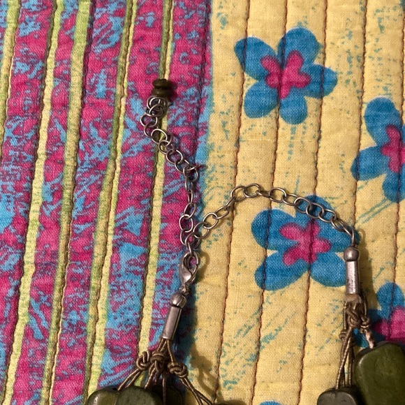 Fair Trade green seed and beaded redish-orange pretty necklaces 💚❤️ - Picture 7 of 7